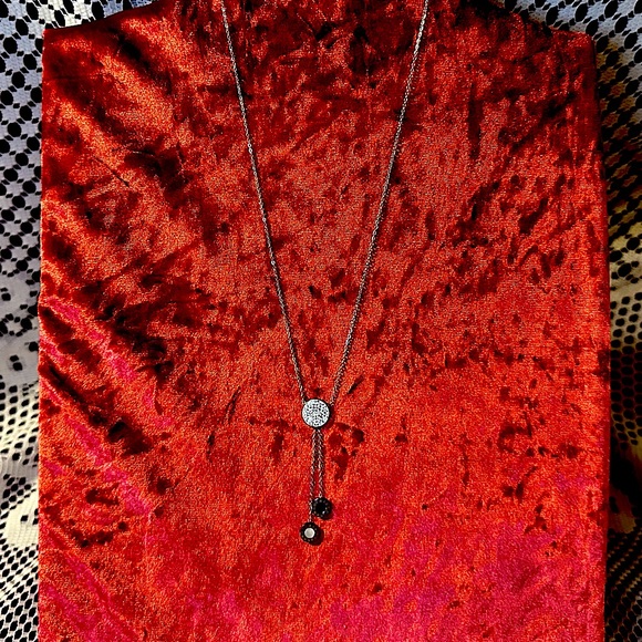 Clock necklace Sparkly necklace w dangling clock faces NWOT *Comes Gift Ready* - Picture 4 of 5